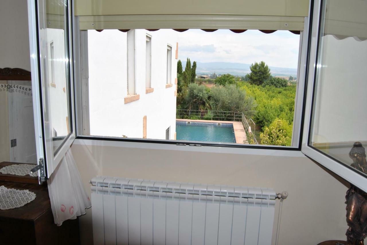 Sol Blanc Villa Alguaire Bagian luar foto